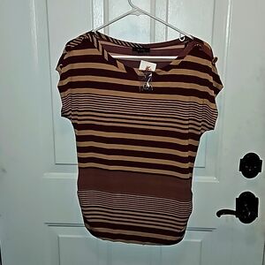 Mine women's shortsleeve top